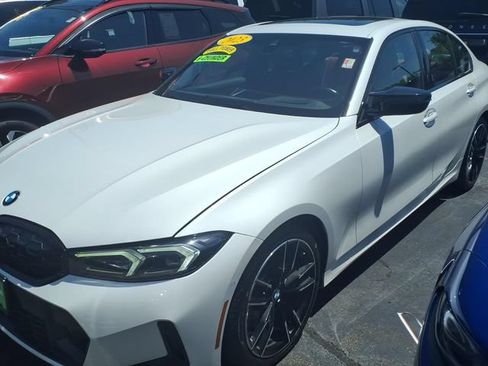 Used 2023 BMW M340i xDrive w/ Premium Package AWD/4WD image 3