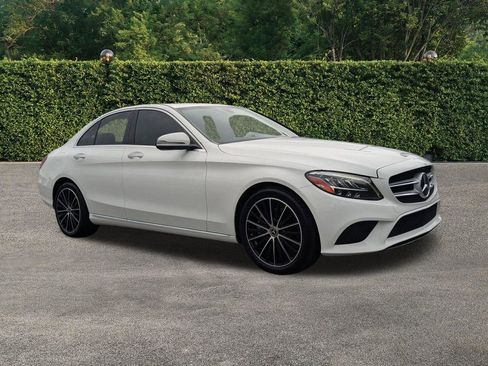 Used 2021 Mercedes-Benz C 300 Sedan image 2