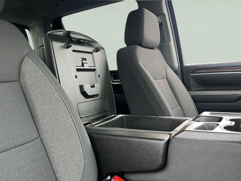 Used 2025 Chevrolet Silverado 2500 LT w/ All Star Edition image 34