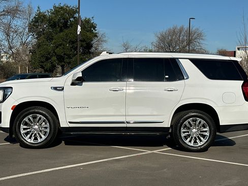 Used 2021 GMC Yukon SLT image 7