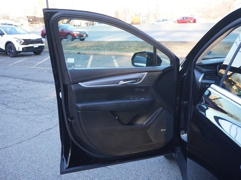 Used 2019 Cadillac XT5 Luxury image 26