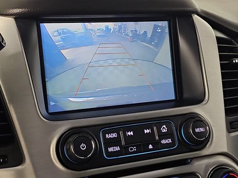 Used 2019 GMC Yukon SLT w/ Premium Edition AWD/4WD image 22