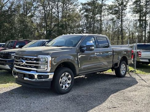 New 2026 Ford F250 Lariat w/ Lariat Ultimate Package image 4