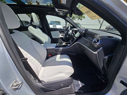 New 2026 Mercedes-Benz GLC 350e 4MATIC image 11