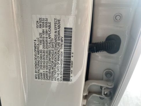 Certified 2025 Honda Pilot EX-L image 38