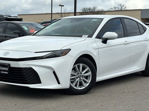 New 2026 Toyota Camry LE image 34