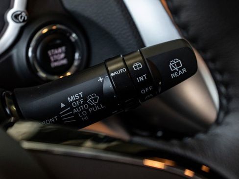 New 2025 Mitsubishi Eclipse Cross SE image 10