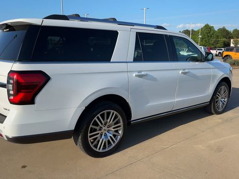 Used 2024 Ford Expedition Max Limited AWD/4WD image 9