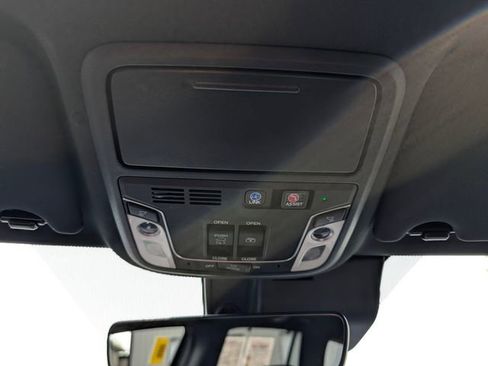 Used 2021 Honda Pilot Black Edition image 25