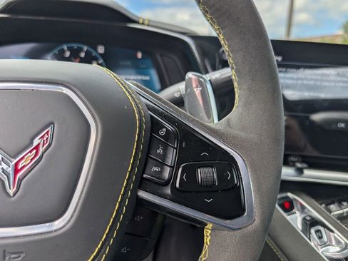 Used 2023 Chevrolet Corvette Stingray Premium Conv w/ Z51 Performance Package RWD image 16