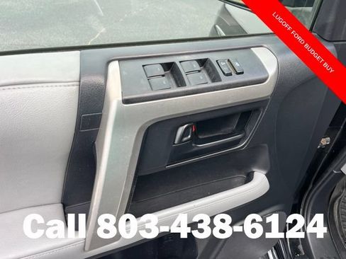 Used 2013 Toyota 4Runner SR5 w/ Convenience Pkg AWD/4WD image 8