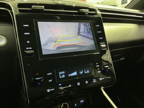 Used 2022 Hyundai Santa Cruz SEL Premium AWD/4WD image 20