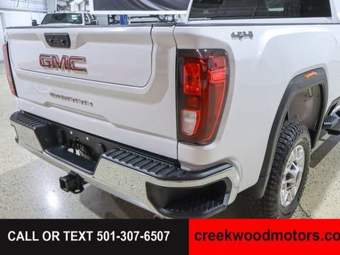 Used 2021 GMC Sierra 3500 4x4 Crew Cab w/ Convenience Package image 27
