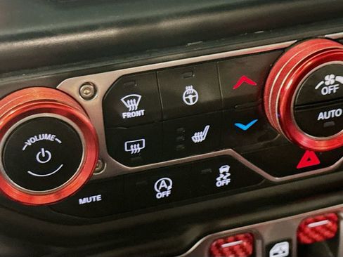 Used 2021 Jeep Gladiator Sport AWD/4WD image 20