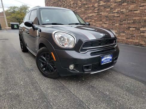 Used 2016 MINI Cooper Countryman S image 3