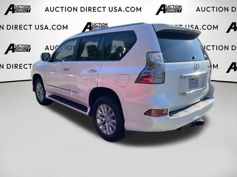 Used 2019 Lexus GX 460 Premium w/ Premium Package AWD/4WD image 8
