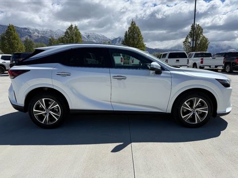 Used 2023 Lexus RX 350 AWD w/ Accessory Package (Z1) image 2