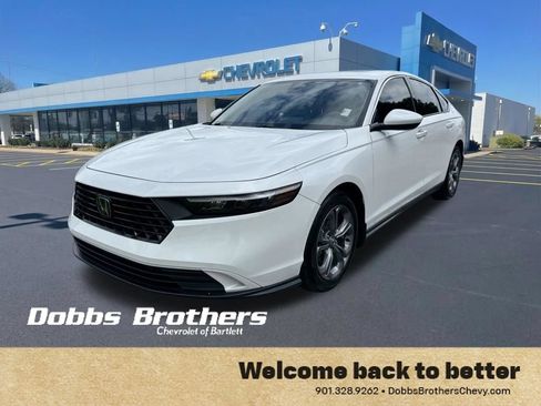 Used 2024 Honda Accord EX image 3