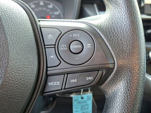 Used 2023 Toyota Corolla LE image 12