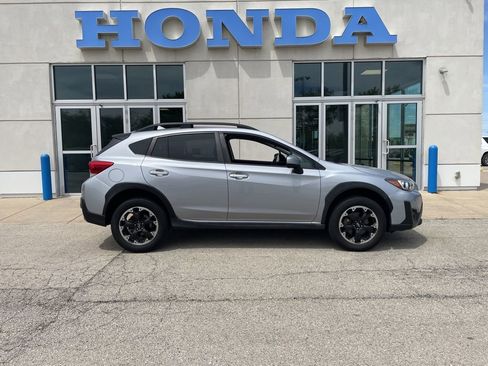Used 2022 Subaru Crosstrek 2.0i Premium AWD/4WD image 4
