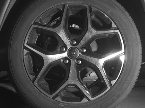 Used 2025 Jeep Compass Limited image 13