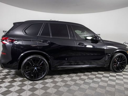 Used 2025 BMW X5 sDrive40i w/ M Sport Package RWD image 4