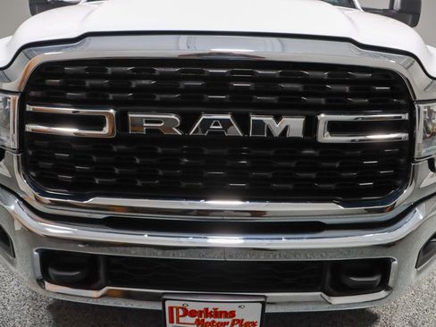 Used 2023 RAM 3500 SLT w/ Quick Order Package 2YG SLT image 4