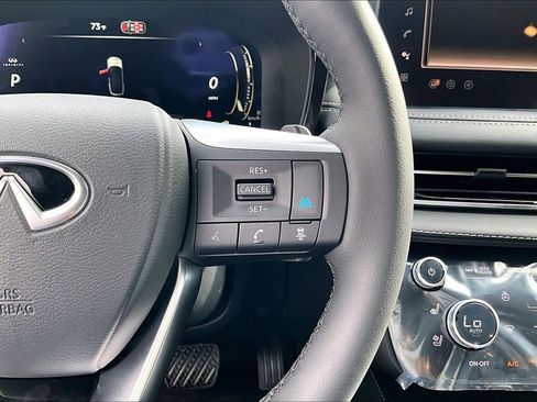 New 2026 INFINITI QX60 Luxe image 33