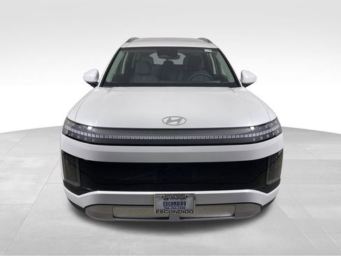 New 2026 Hyundai Ioniq 9 SE image 8