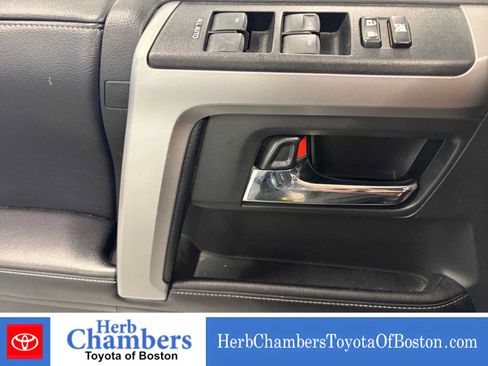 Used 2016 Toyota 4Runner SR5 RWD image 16