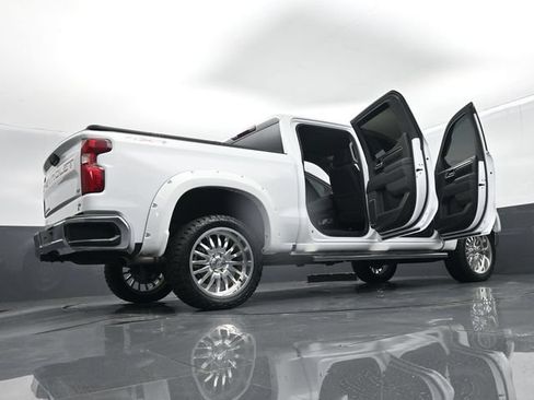 Used 2025 Chevrolet Silverado 1500 LT w/ Protection Package AWD/4WD image 77