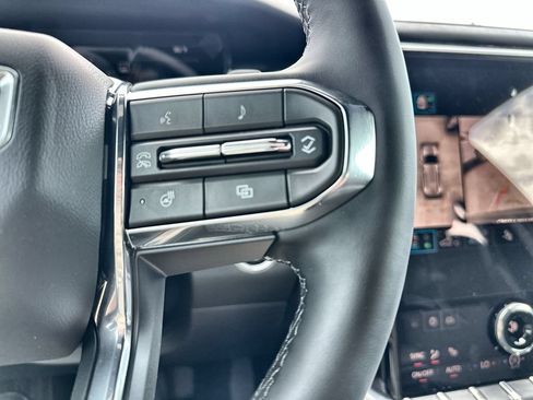 New 2026 GMC Acadia Elevation w/ Black Edition FWD image 32