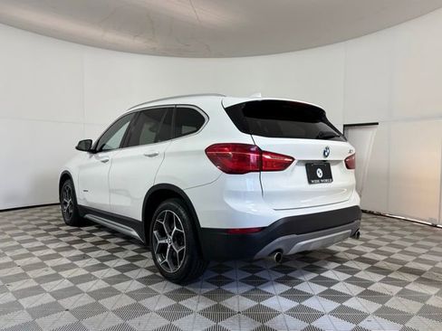 Used 2018 BMW X1 xDrive28i image 5