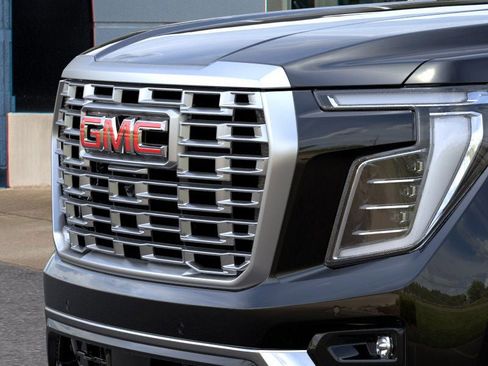 New 2026 GMC Yukon XL Denali w/ Sun & Power Step Package AWD/4WD image 13
