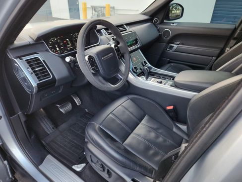 Used 2020 Land Rover Range Rover Sport HST image 7