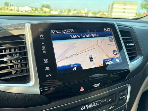 Used 2017 Honda Ridgeline RTL-T image 22