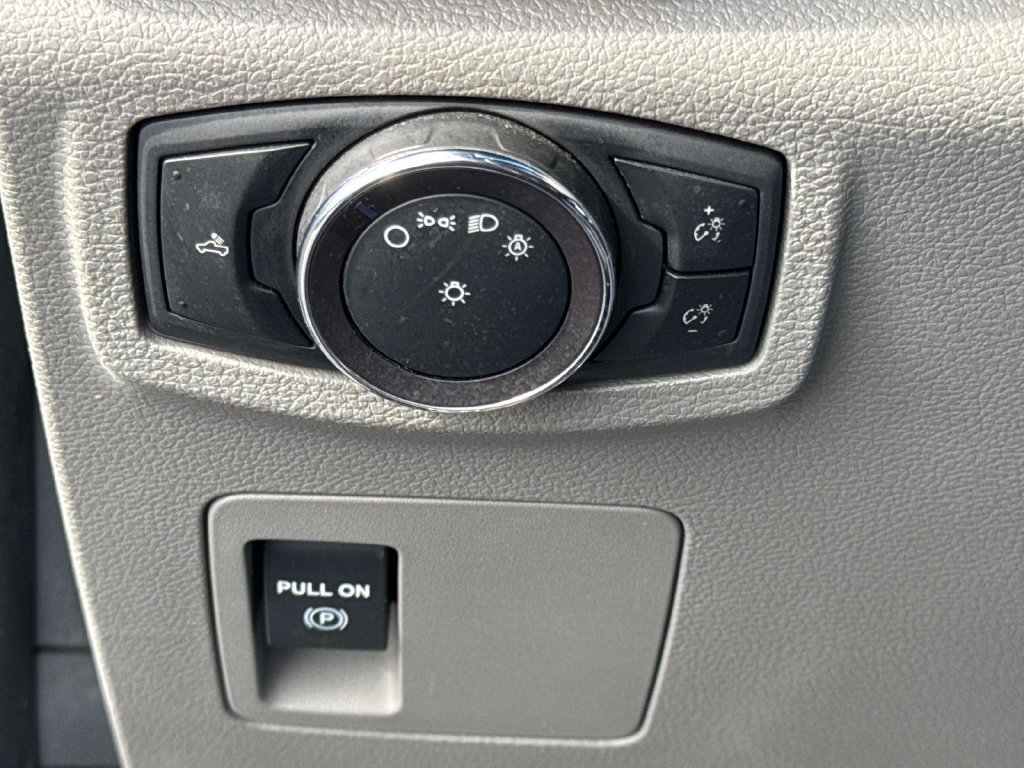 Used 2019 Ford F150 XL w/ Equipment Group 101A Mid RWD image 27