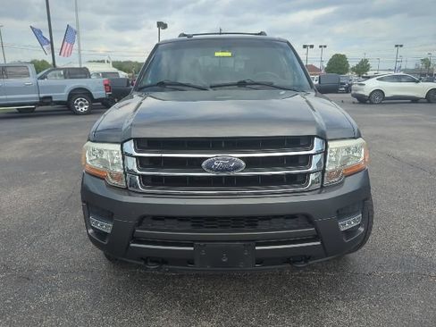 Used 2016 Ford Expedition XLT AWD/4WD image 3