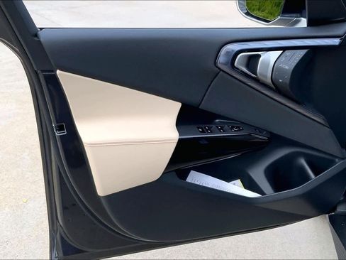 New 2026 BMW X3 xDrive30 w/ Premium Package image 10