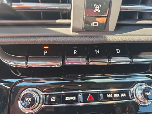 Certified 2022 Lincoln Corsair AWD w/ Premium Package image 25