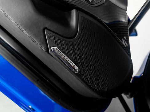 Used 2018 Lamborghini Aventador S image 44