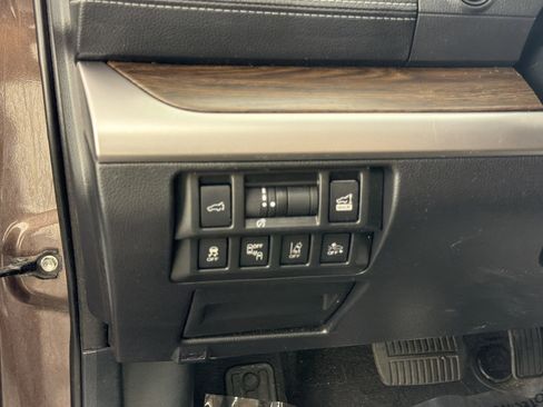 Used 2019 Subaru Outback 3.6R Touring w/ Protection Package #1 AWD/4WD image 22