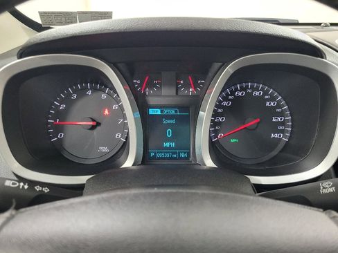 Used 2017 Chevrolet Equinox LT w/ Convenience Package AWD/4WD image 23