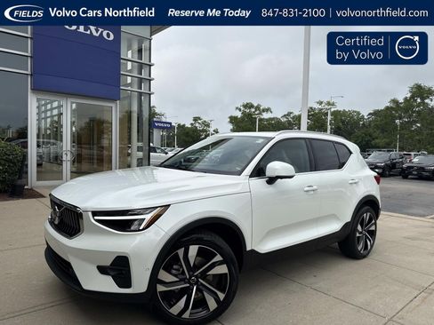 Certified 2024 Volvo XC40 B5 Plus w/ Protection Package Premier AWD/4WD image 1