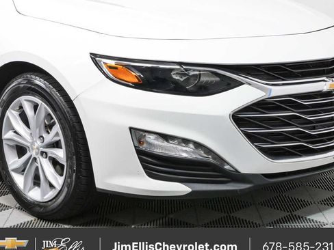 Used 2025 Chevrolet Malibu LT FWD image 34