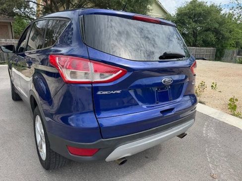 Used 2016 Ford Escape SE image 14