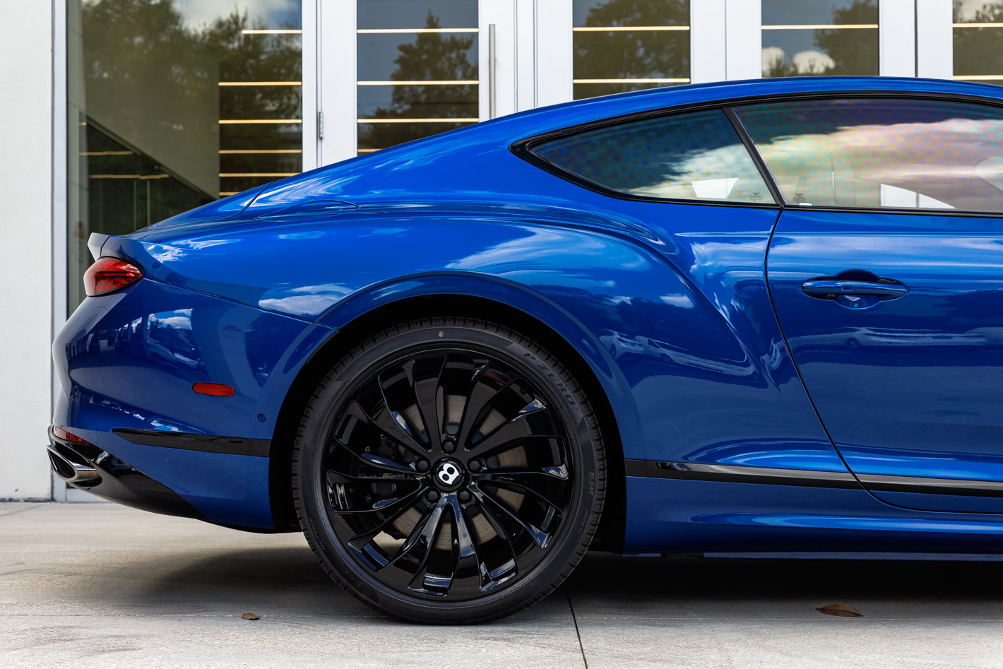 Used 2026 Bentley Continental GT AWD/4WD image 3