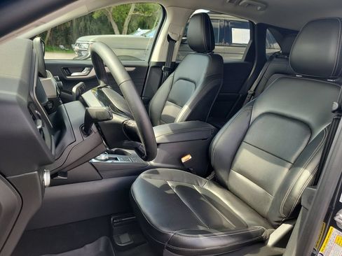 Certified 2022 Ford Escape SEL w/ Technology Package FWD image 17