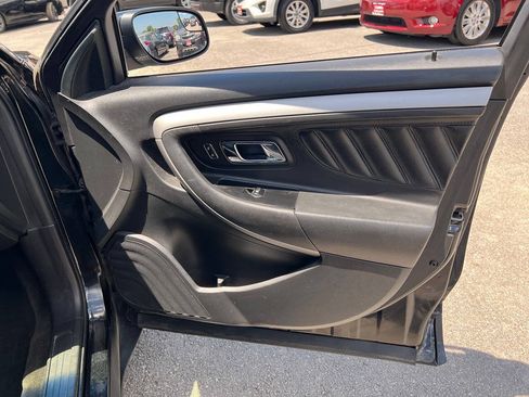 Used 2014 Ford Taurus SEL w/ Equipment Group 201A FWD image 15