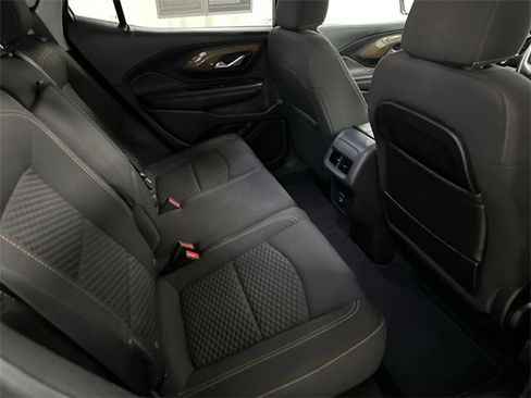 Used 2020 GMC Terrain SLE w/ Driver Convenience Package image 17